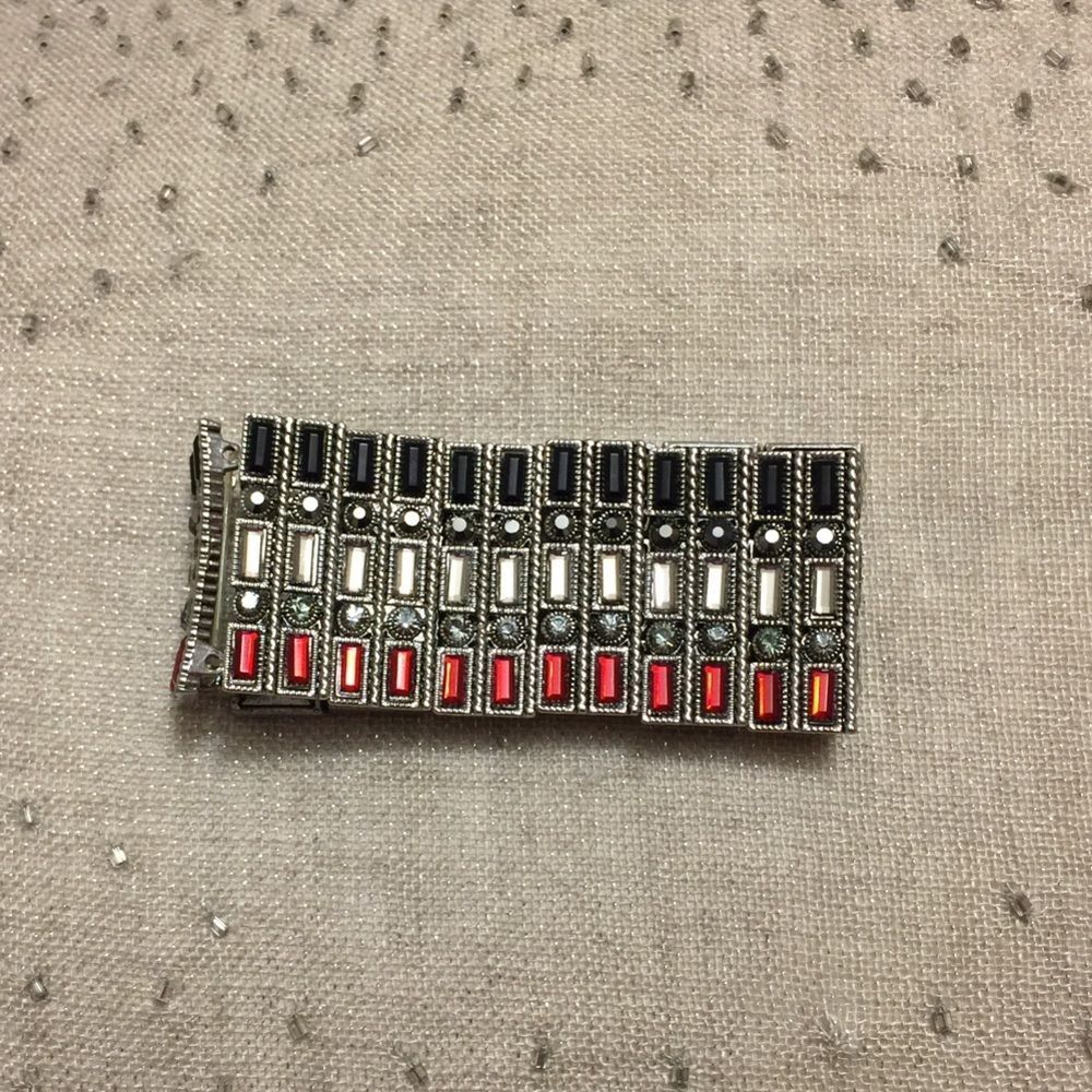 Cache stretchy bracelet